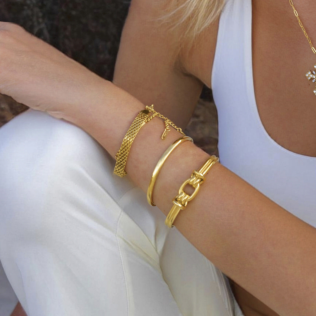 Bracelet Jonc Nœud Plaqué Or Luce