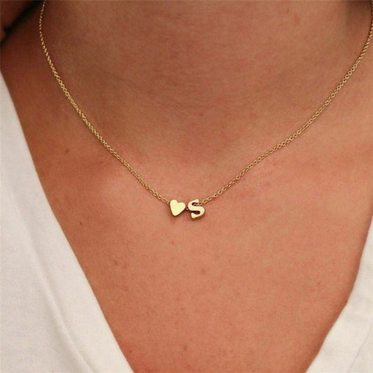 Collier Doré avec Initiale et Cœur