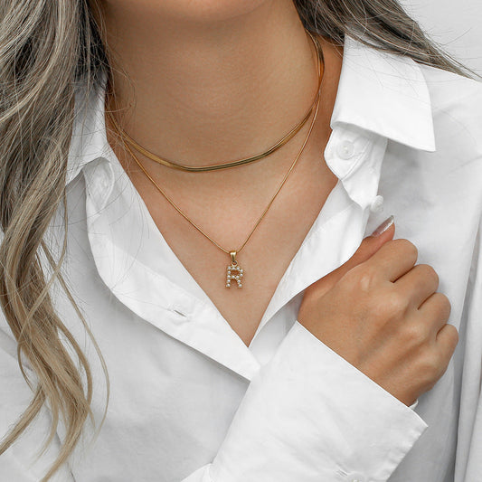 Collier Doré Superposé avec Lettre Initiale