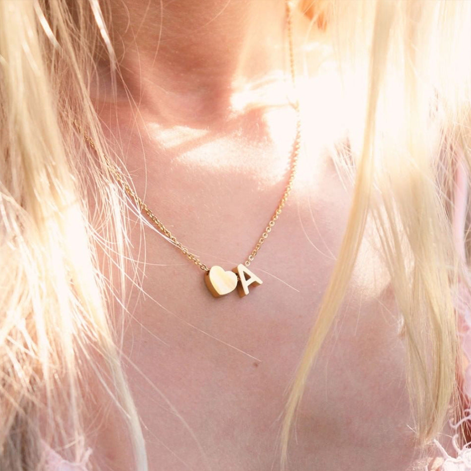 Collier Doré avec Initiale et Cœur